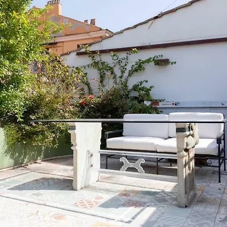 Central Trevi Luxury Penthouse *