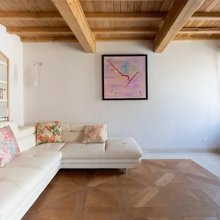 Central Trevi Luxury Penthouse * Róma