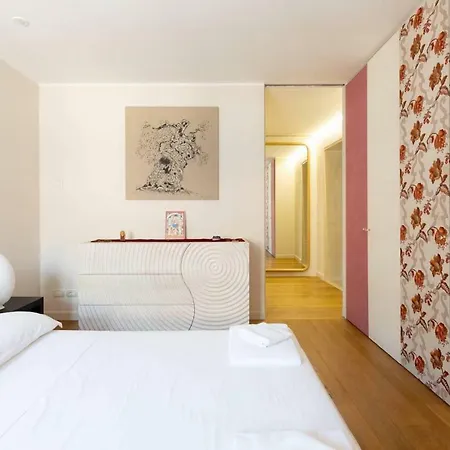 Central Trevi Luxury Penthouse * Róma